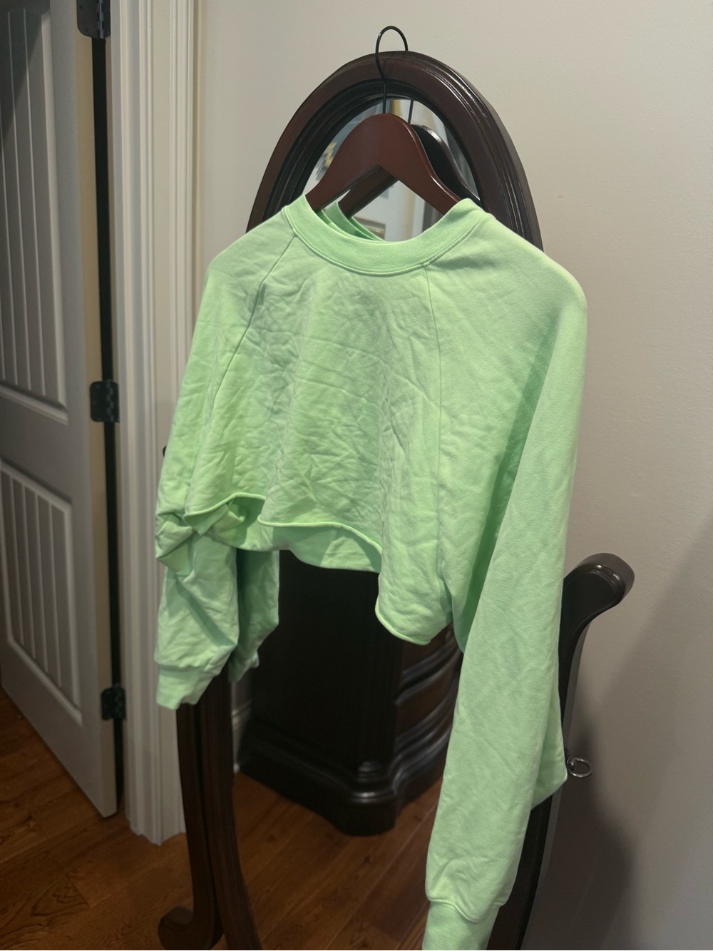 ALO Yoga Double Take Pullover in Neon Lime, Size XS